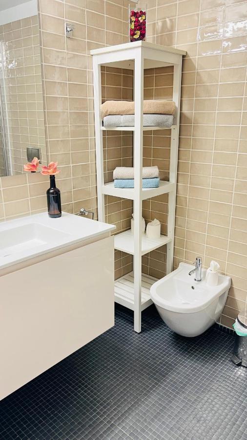 Lux Apartament ซาลอว์ ภายนอก รูปภาพ