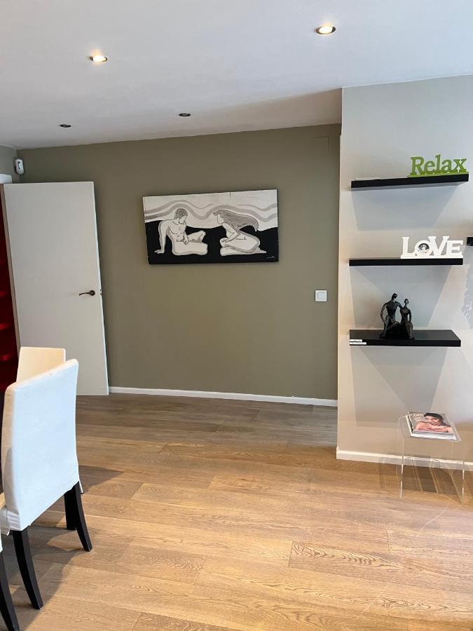 Lux Apartament ซาลอว์ ภายนอก รูปภาพ