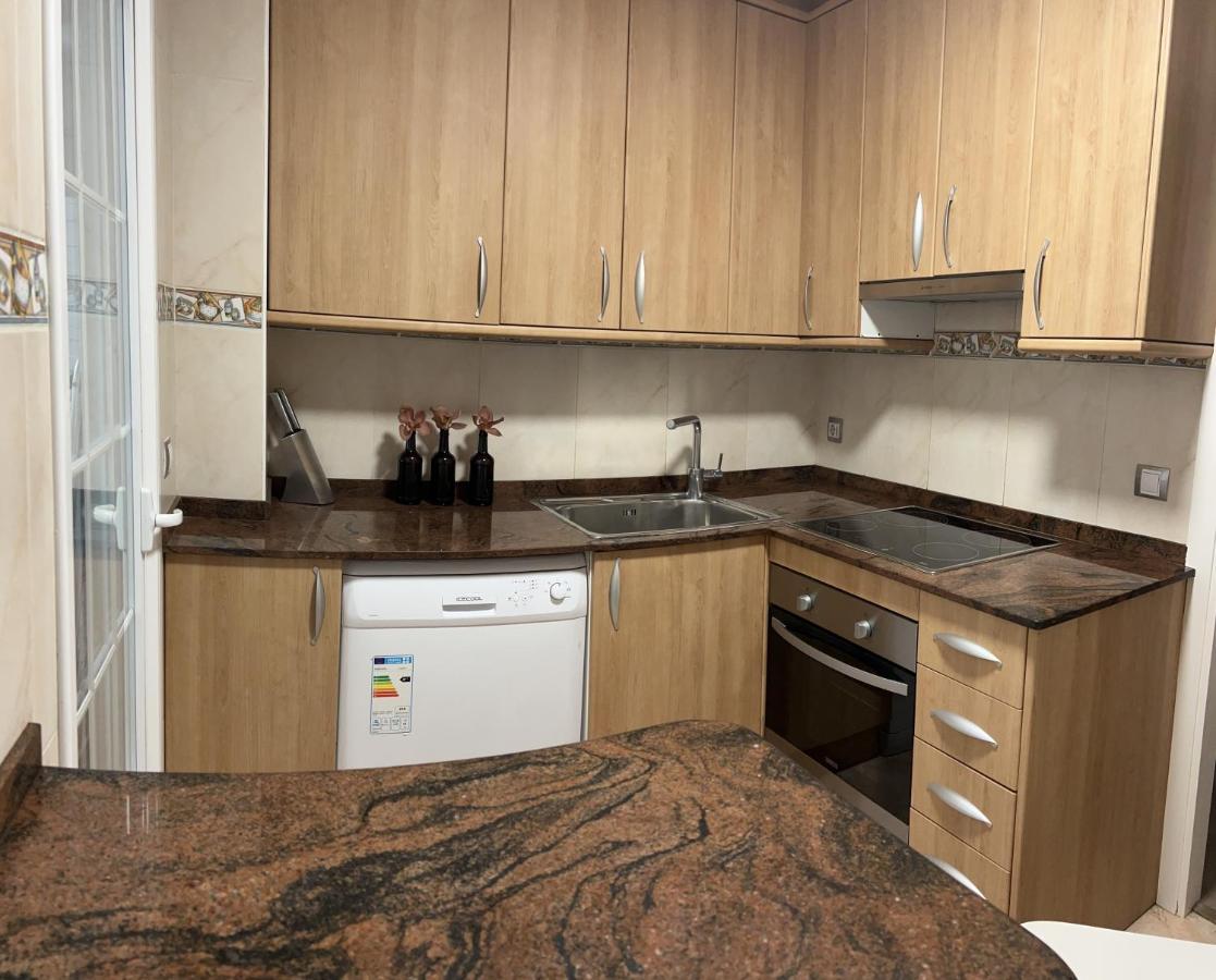 Lux Apartament ซาลอว์ ภายนอก รูปภาพ