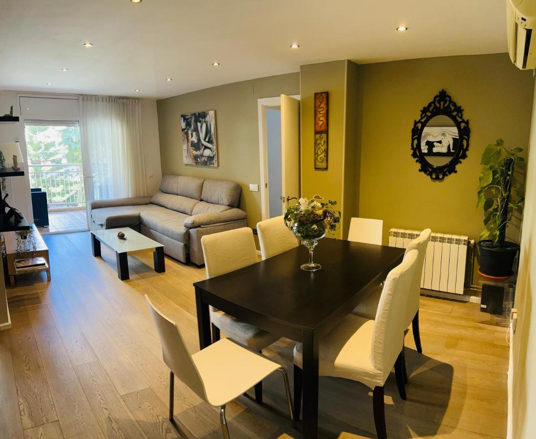 Lux Apartament ซาลอว์ ภายนอก รูปภาพ